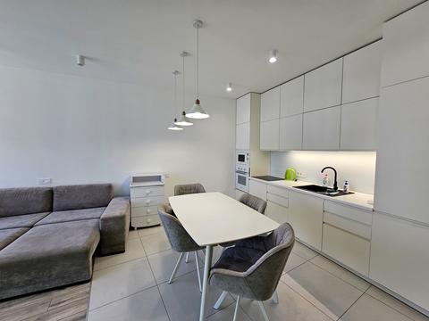 квартира за адресою Генуезька вул., 3б