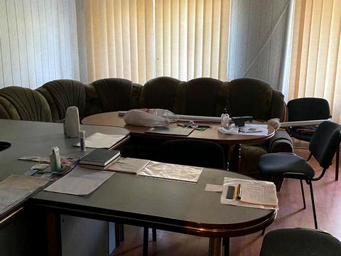 комерційна за адресою Соборності вул., 131