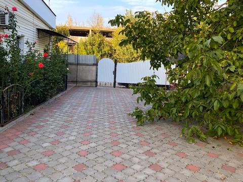 комерційна за адресою Соборності вул., 131