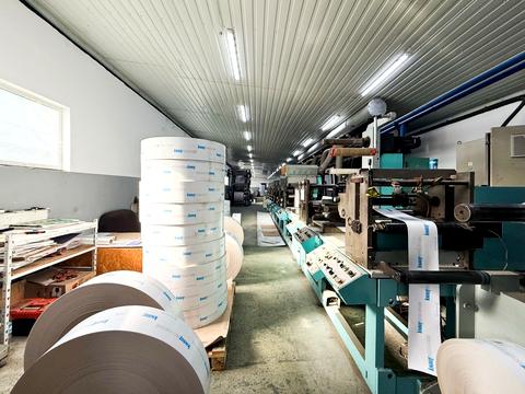 комерційна за адресою Богдана Хмельницького вул., 109ж