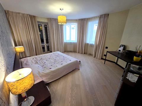 квартира за адресою Яни Червоної вул., 11а