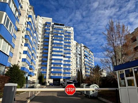 квартира за адресою Яни Червоної вул., 11а