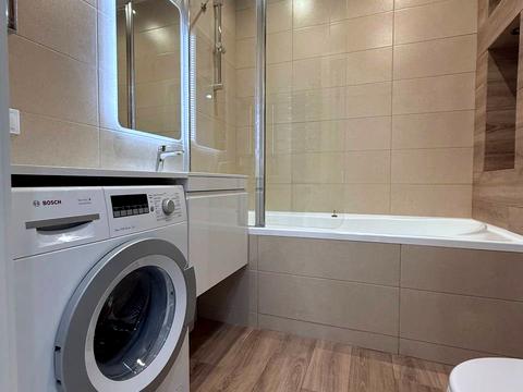 квартира по адресу Практичная ул., 8