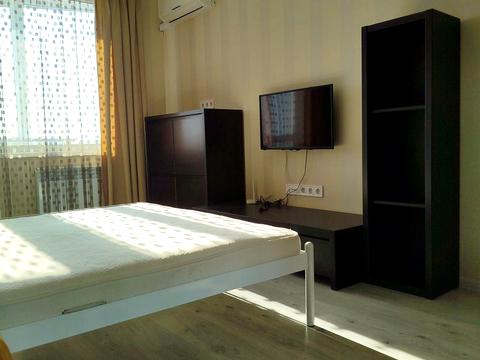 квартира за адресою Валентинівська вул. (Блюхера), 11