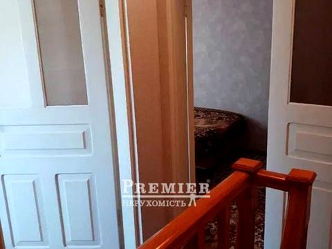 будинок за адресою Молодіжна вул., 9