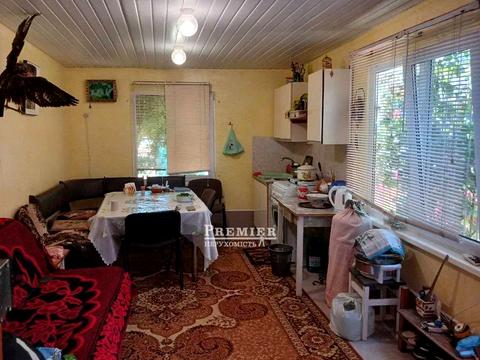 будинок за адресою Молодіжна вул., 9