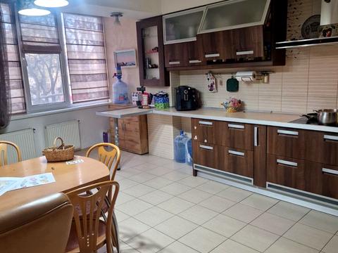 квартира за адресою Обсерваторний пров., 2/6