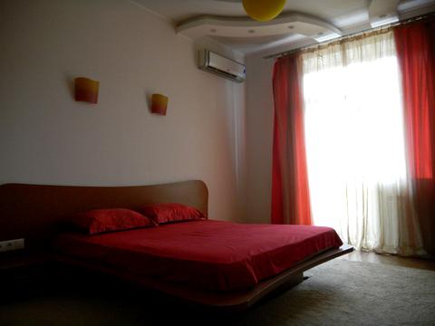 квартира за адресою Шота Руставелі вул., 21