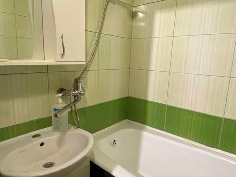 квартира за адресою Наддніпрянський просп. (50 років СРСР), 17