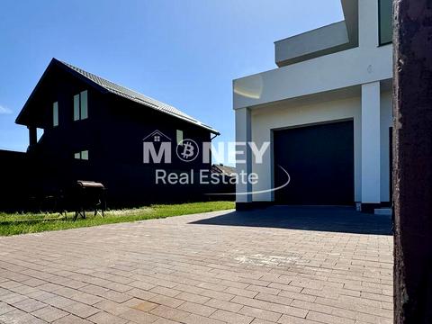 дом по адресу Вышгородская ул.