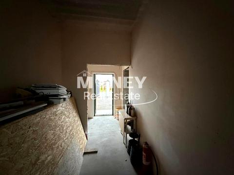 дом по адресу Вышгородская ул.