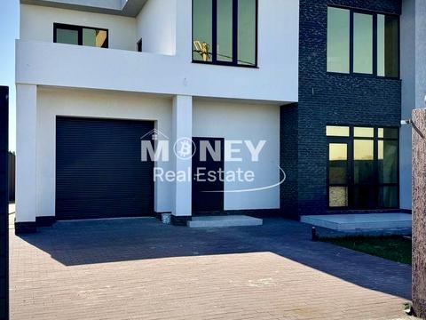 дом по адресу Вышгородская ул.