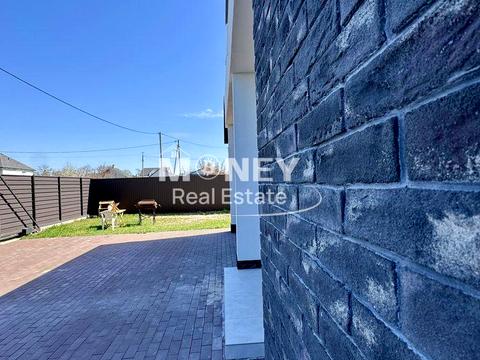 дом по адресу Вышгородская ул.