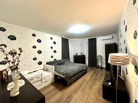 квартира за адресою Бориса Гмирі вул., 8-Б