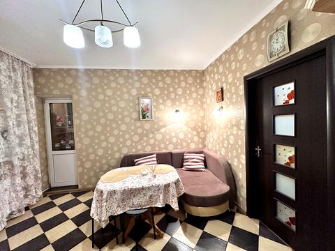 квартира за адресою Бориса Гмирі вул., 8-Б