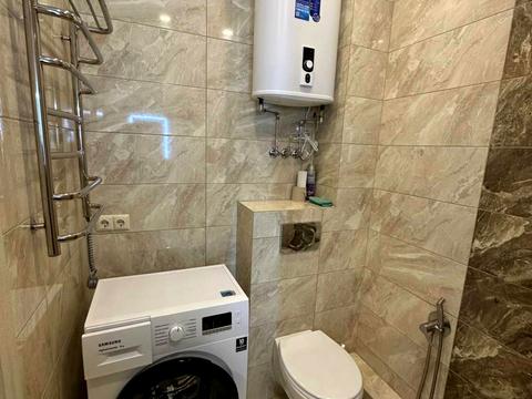 квартира за адресою Ревуцького вул., 40-Б