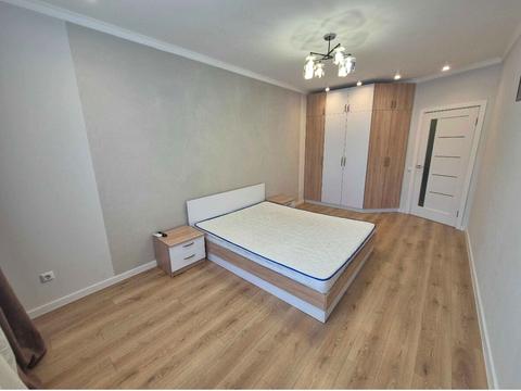 квартира за адресою Височана вул., 18