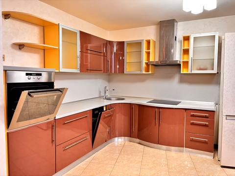 квартира по адресу Миколы Бажана просп., 12