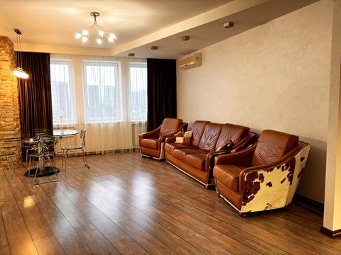 квартира по адресу Миколы Бажана просп., 12