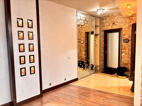 квартира по адресу Миколы Бажана просп., 12