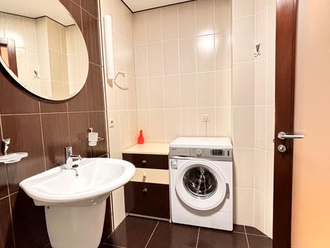 квартира по адресу Миколы Бажана просп., 12