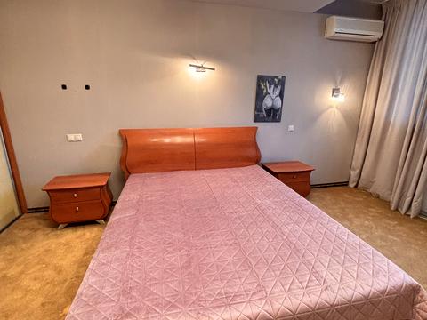 квартира по адресу Миколы Бажана просп., 12