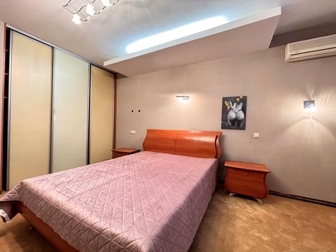 квартира по адресу Миколы Бажана просп., 12