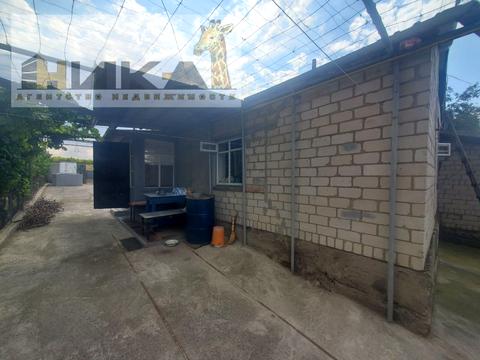 будинок за адресою с. Лежине, степова