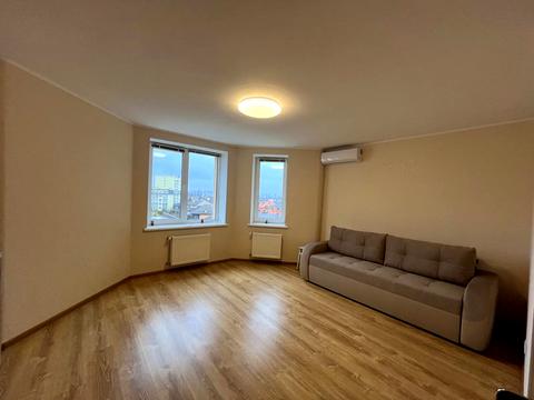 квартира по адресу Леси Украинки ул., 26