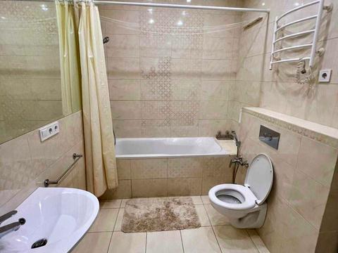 квартира за адресою Одеса, Французький бульв., 60а