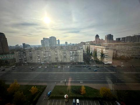 квартира по адресу Леси Украинки бульв., 21