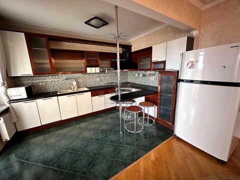 квартира по адресу Леси Украинки бульв., 21