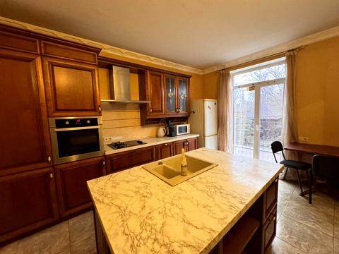 будинок за адресою Продольна, 69