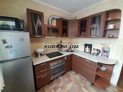 квартира за адресою Анни Ахматової вул., 14-Б