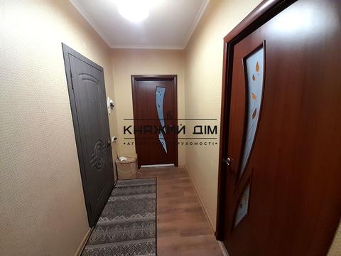 квартира за адресою Анни Ахматової вул., 14-Б