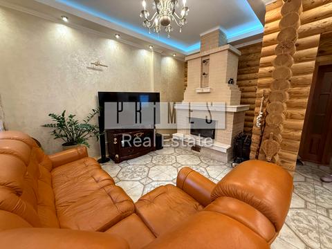 будинок за адресою Радистів вул., 8