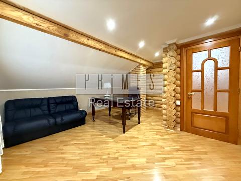 будинок за адресою Радистів вул., 8