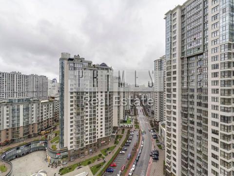 квартира по адресу Андрея Верхогляда ул. (Михайла Драгомирова), 11