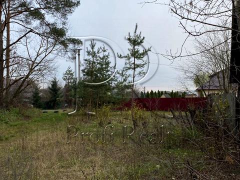 ділянка за адресою Жовтнева вул.