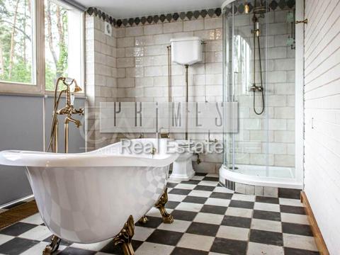 будинок за адресою Центральна вул.