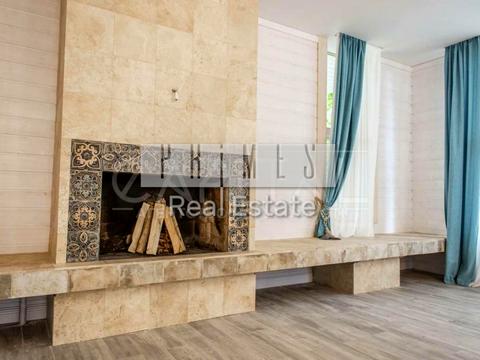 будинок за адресою Центральна вул.