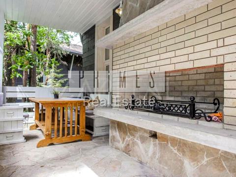 будинок за адресою Центральна вул.