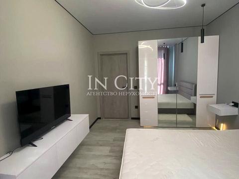 квартира по адресу Виктора Некрасова ул. (Північно-Сирецька), 10