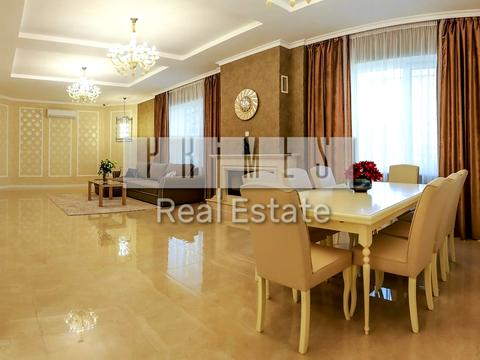 будинок за адресою Центральна