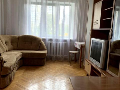 квартира за адресою Анни Ахматової вул., 5