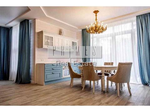 будинок за адресою Центральна вул.