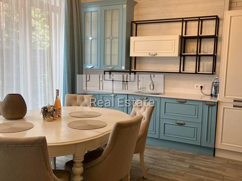 будинок за адресою Центральна вул.