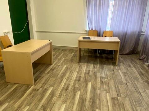 комерційна за адресою Панаса Мирного вул., 4/1