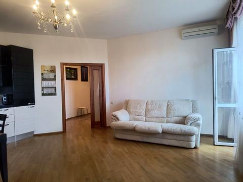 квартира за адресою Базарна вул., 5/4