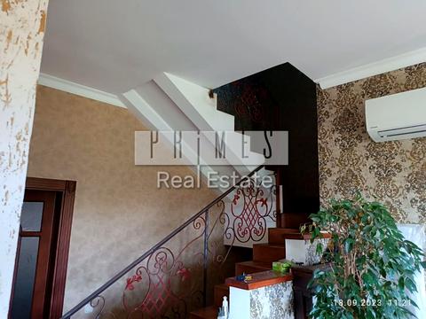 будинок за адресою Центральна